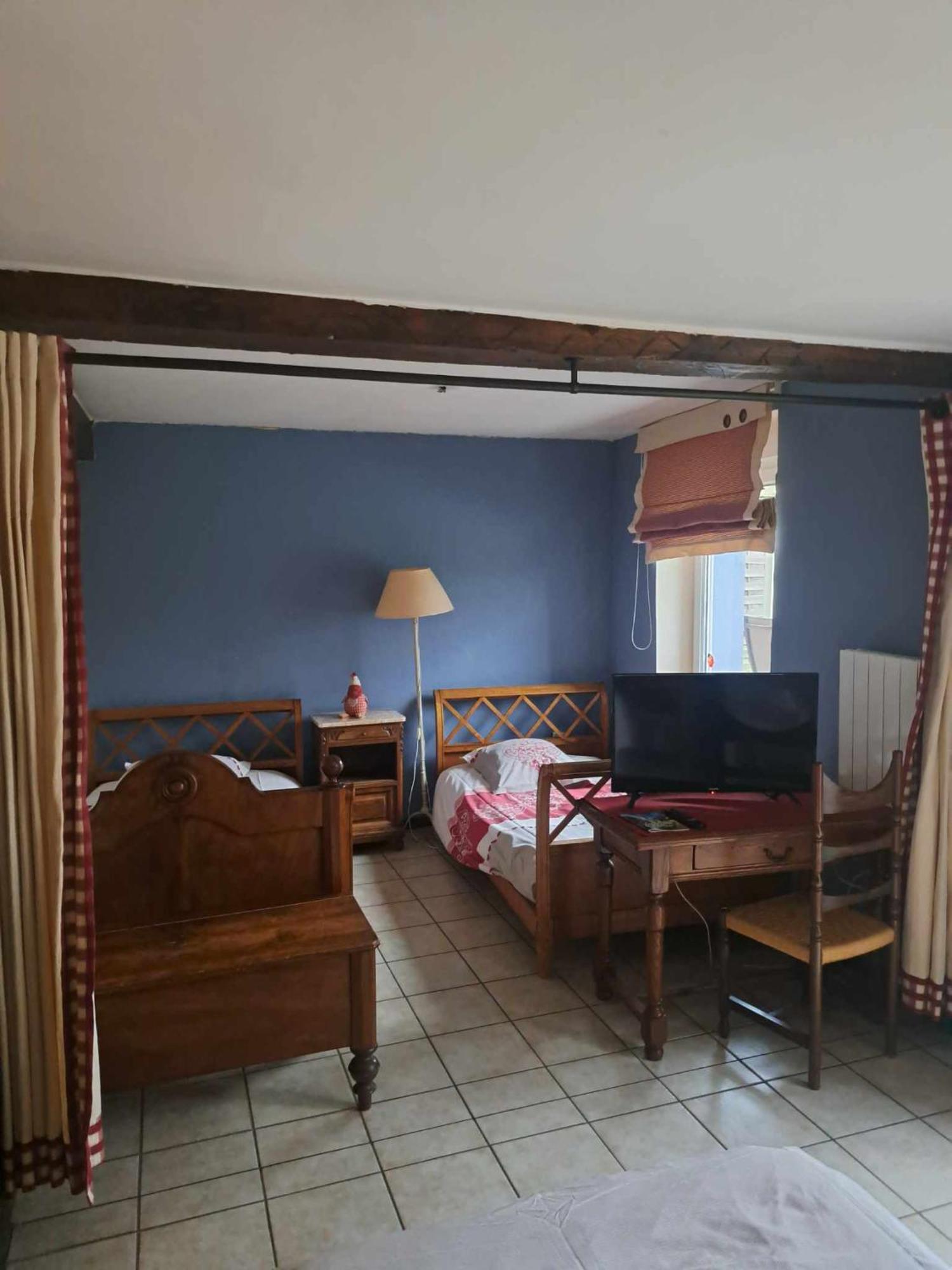 Chambres D'Hotes Les Hirondelles Gaubiving Экстерьер фото